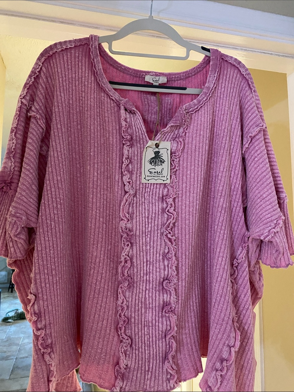 Easel Pink Ruffled Ribbed Short Sleeve V-Neck Raw Hems-Stretchy!!